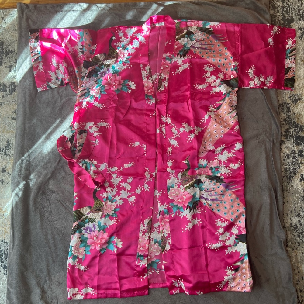 Kimono - new without tags